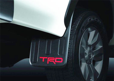 China Toyota Hilux Revo 2016 TRD-Schmutzfänger-Selbstkörper-Ausrüstungen Plastik-pp. materiell fournisseur