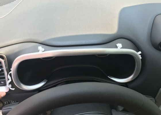 Ein guter Preis. Dashboard-Form- und Luftventilationsform-Kuts für JEEP Renegade 2016 2017 Online